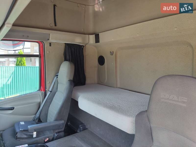 Тягач DAF CF 85 2011 в Славуте