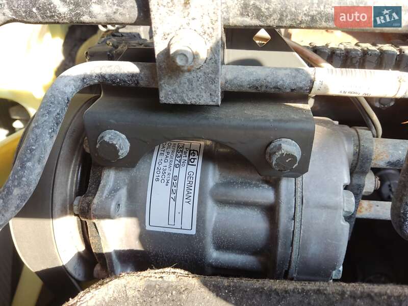 Тягач DAF CF 85 2011 в Славуте