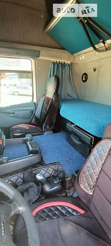 Самоскид DAF CF 85 2005 в Новоукраїнці