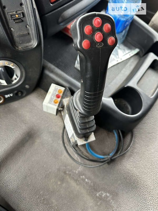 Контейнеровоз DAF CF 85 2008 в Вараші фото 3 Контейнеровоз DAF CF 85 2008 в Вараші