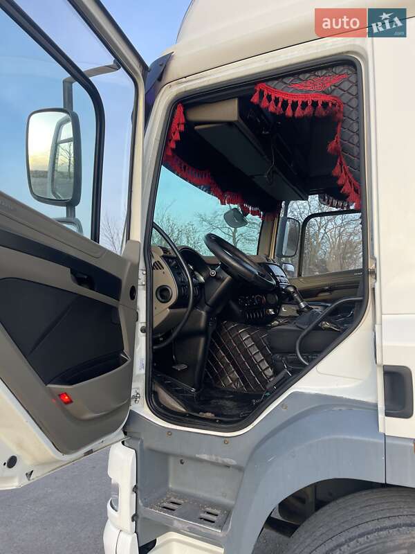 Тягач DAF CF 85 2012 в Миронівці