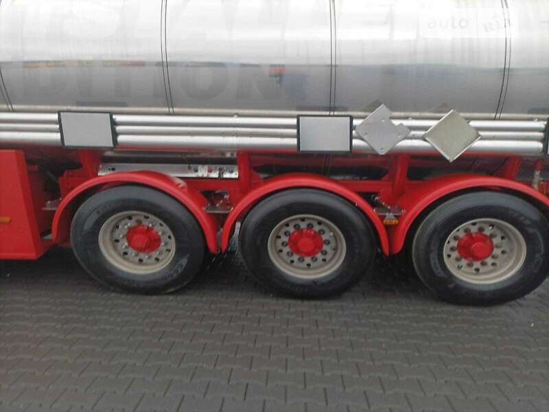 Тягач DAF CF 85 2011 в Чернівцях