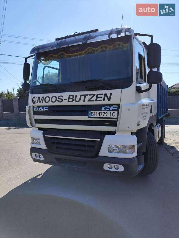Самосвал DAF CF 85 2011 в Киеве