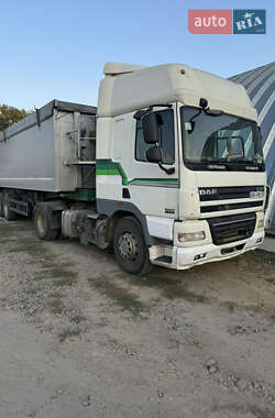 Тягач DAF CF 85 2009 в Гощі