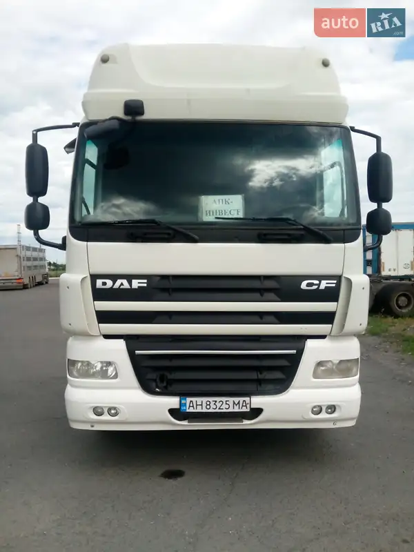Тягач DAF CF 85 2013 в 