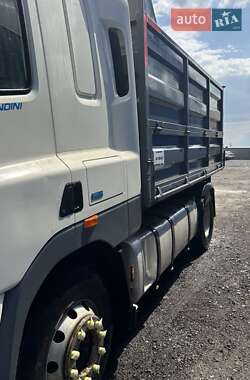 Самосвал DAF CF 85 2013 в 