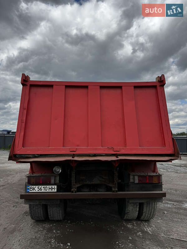 Самосвал DAF CF 85 2000 в Ровно