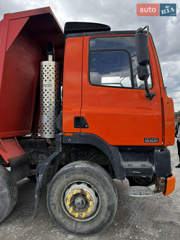 Самосвал DAF CF 85 2000 в Ровно