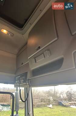 Тягач DAF CF 85 2011 в 