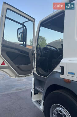 Тягач DAF CF 85 2012 в 