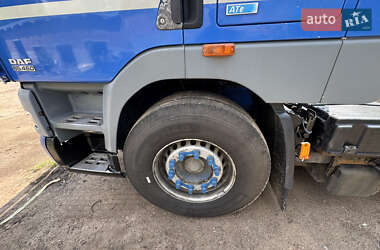 Тягач DAF CF 85 2013 в 