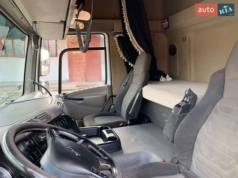Тягач DAF CF 85 2011 в Львове