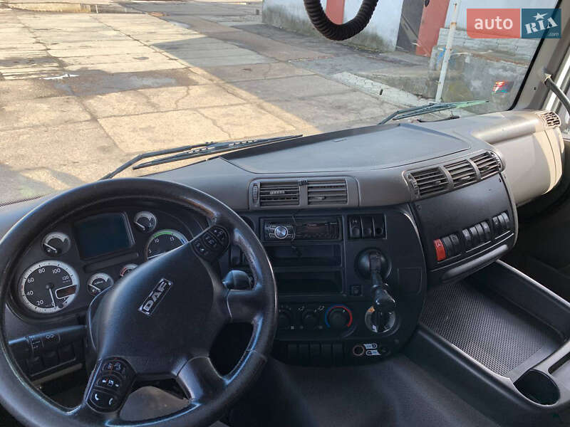 Тягач DAF CF 85 2011 в Львове