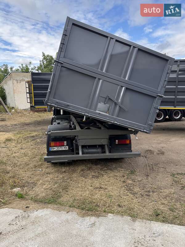 Самоскид DAF CF 85 2011 в Балті