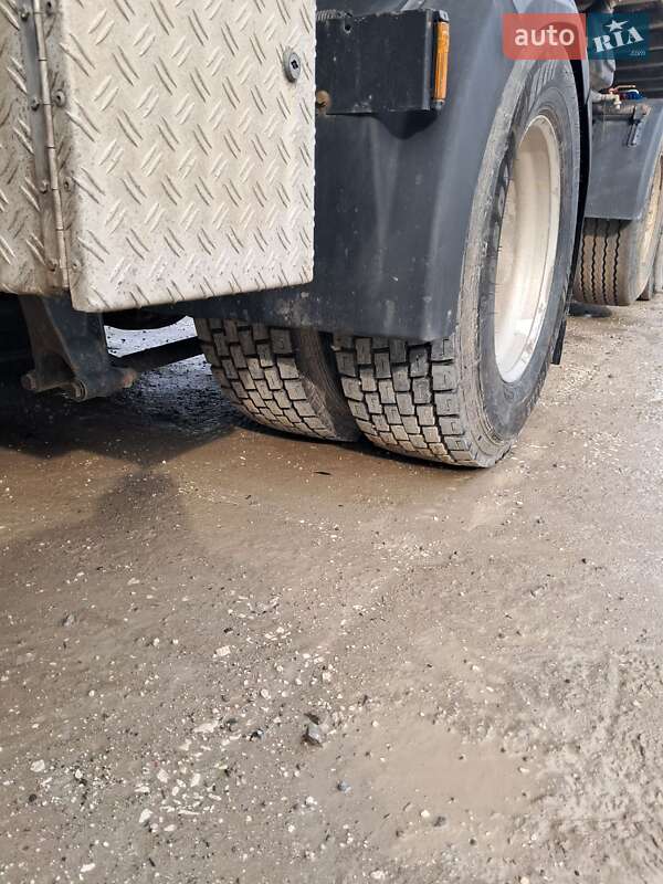 Тягач DAF CF 85 2011 в Ивано-Франковске