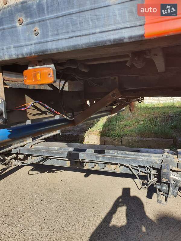 Грузовой фургон DAF CF 85 2005 в Киеве