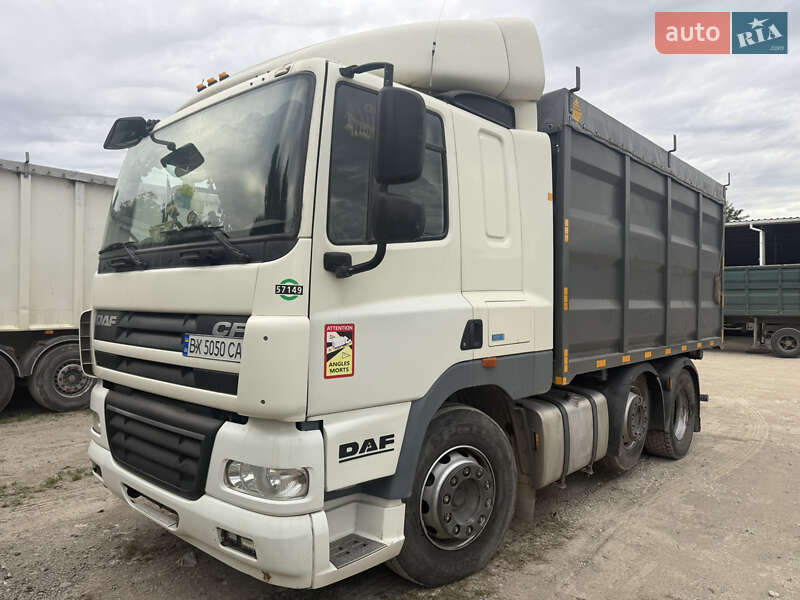 Самосвал DAF CF 85 2013 в Каменец-Подольском