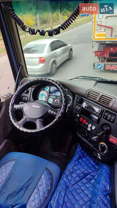 Тягач DAF CF 85 2009 в Запорожье