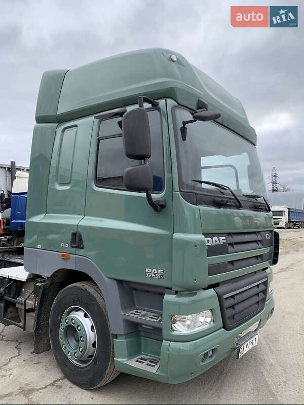 Тягач DAF CF 85 2012 в Львове