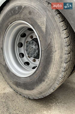 Тягач DAF CF 85 2012 в Львове