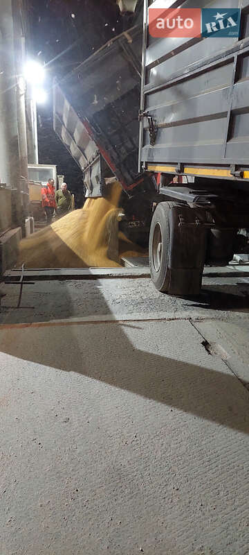 Самоскид DAF CF 85 2007 в Славуті