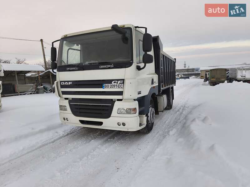 Самосвал DAF CF 85 2009 в Бучаче