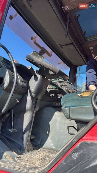 Самосвал DAF CF 85 2003 в Львове