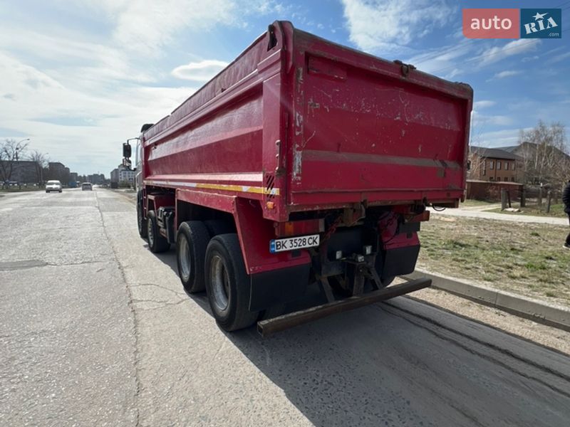Самосвал DAF CF 85 2007 в Вараше