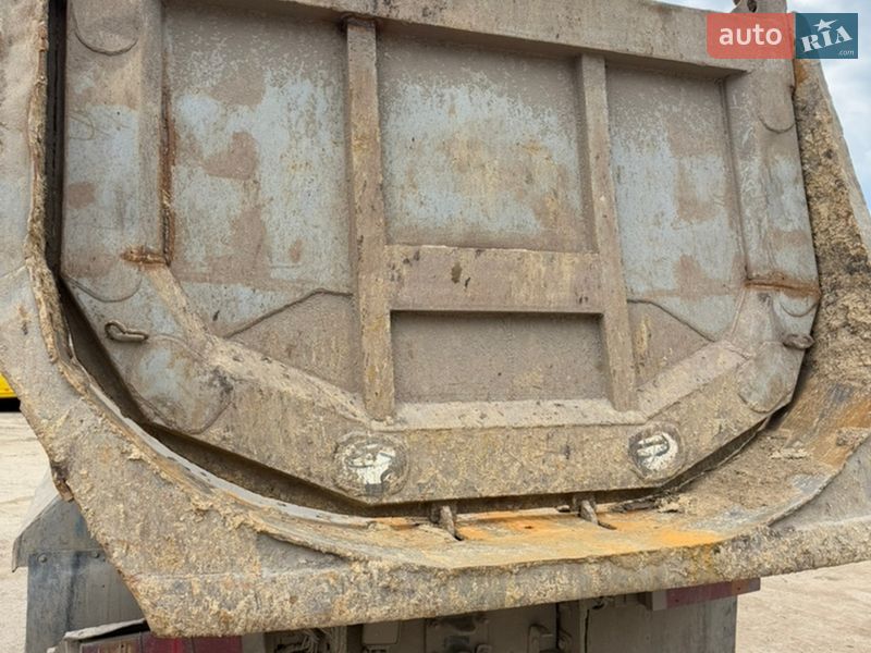 Самосвал DAF CF 85 2006 в Львове