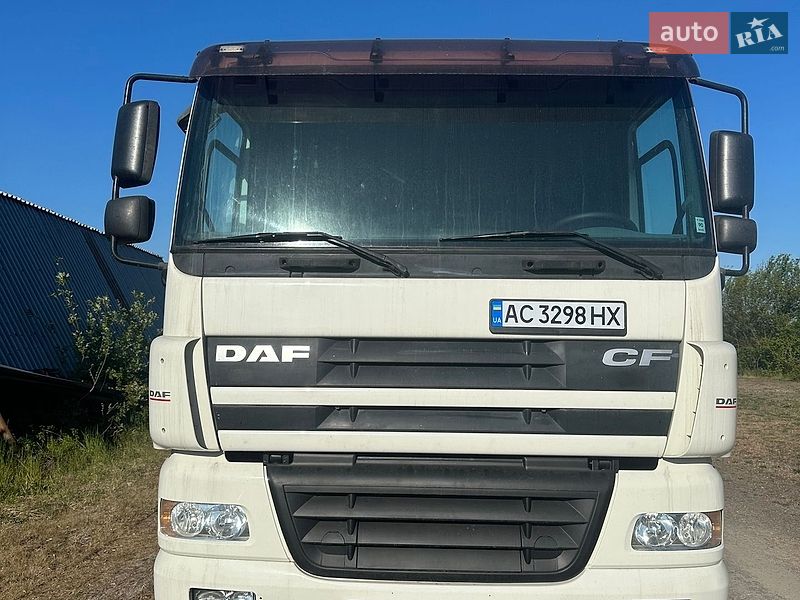 Самоскид DAF CF 85 2004 в Ужгороді