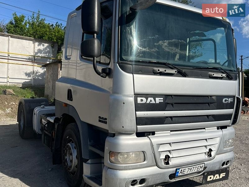Тягач DAF CF 85 2007 в Дніпрі