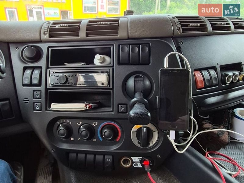 Тягач DAF CF 85 2010 в Гайсину