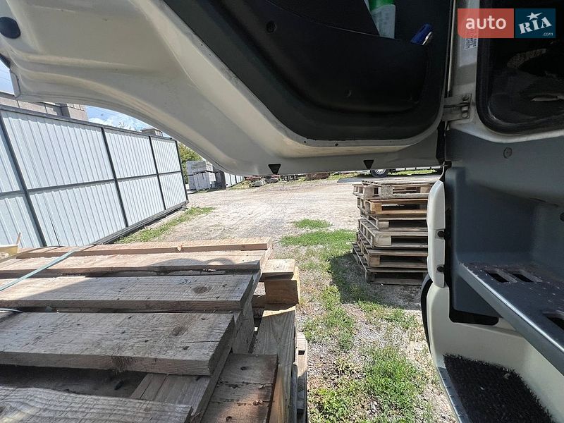 Самосвал DAF CF 85 2006 в Шумске