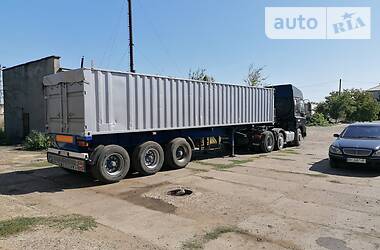 Тягач DAF CF 2000 в Білгороді-Дністровському