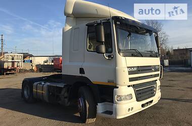 Тягач DAF CF 2011 в 