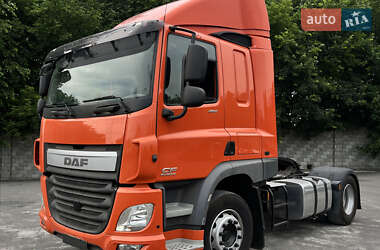 Тягач DAF CF 2015 в Луцке