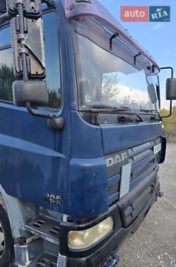 Грузовой фургон DAF CF 2003 в 