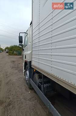 Грузовой фургон DAF CF 2002 в Харькове