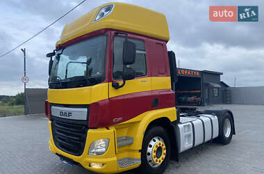 Тягач DAF CF 2016 в 