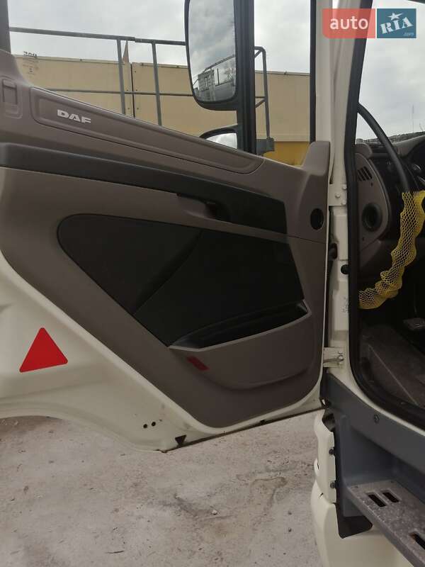 Борт DAF CF 2020 в Киеве