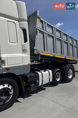 Самосвал DAF CF 2011 в 