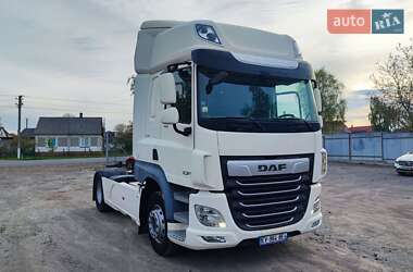 Тягач DAF CF 2018 в Дубно