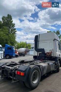Тягач DAF CF 2001 в 