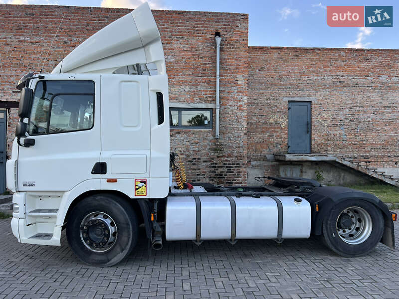 Тягач DAF CF 2011 в Любомлі