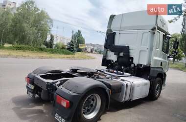 Тягач DAF CF 2015 в 