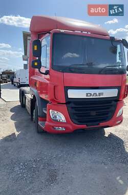 Тягач DAF CF 2016 в 