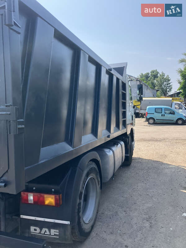 Самосвал DAF CF 2002 в Киеве