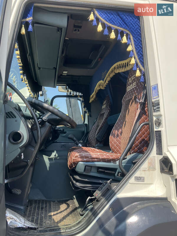 Самоскид DAF CF 2002 в Києві