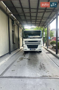 Самосвал DAF CF 2002 в 