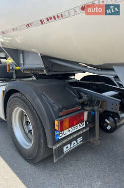 Тягач DAF CF 2008 в 